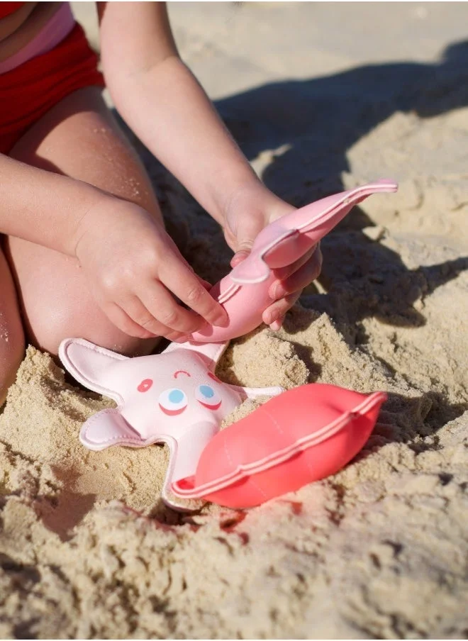 SUNNY LIFE Melody the Mermaid Dive Buddies Neon Strawberry Set of 3 – Fun Pool Toys for Kids, Underwater Collectible Figures, Floating Dive Game, Summer Pool Play, Durable and Safe for Toddlers & Children